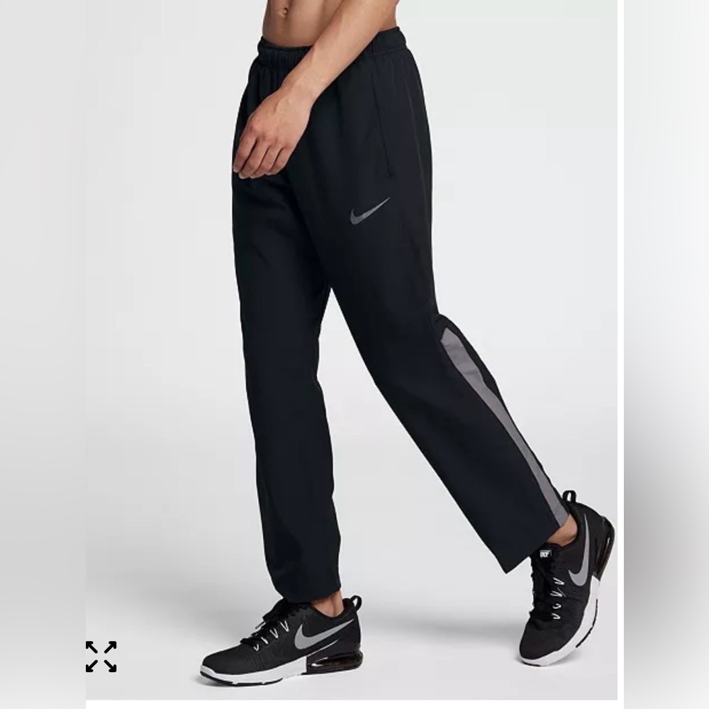 Nike Men’s dry woven training pants DRIFIT size XXL